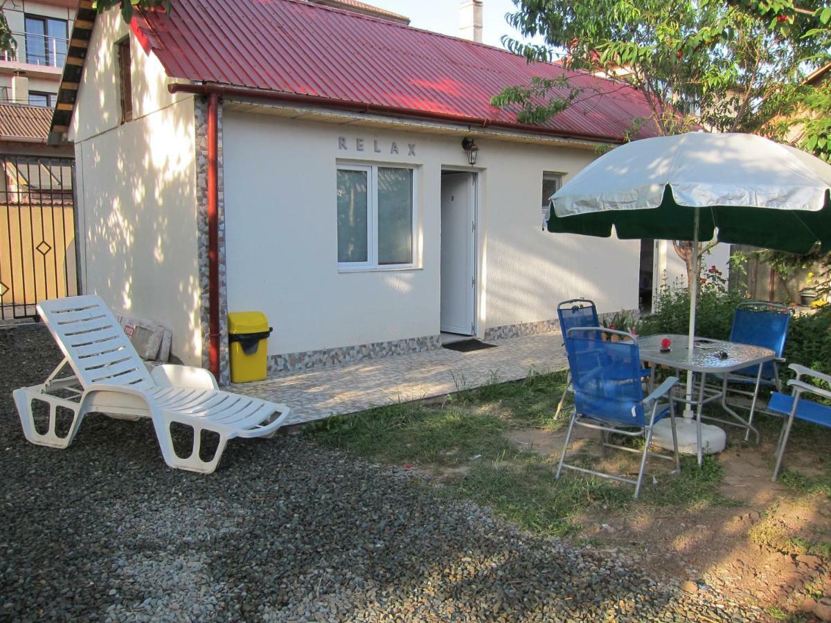 Casa Gherghisan Hotel Costinesti Bagian luar foto