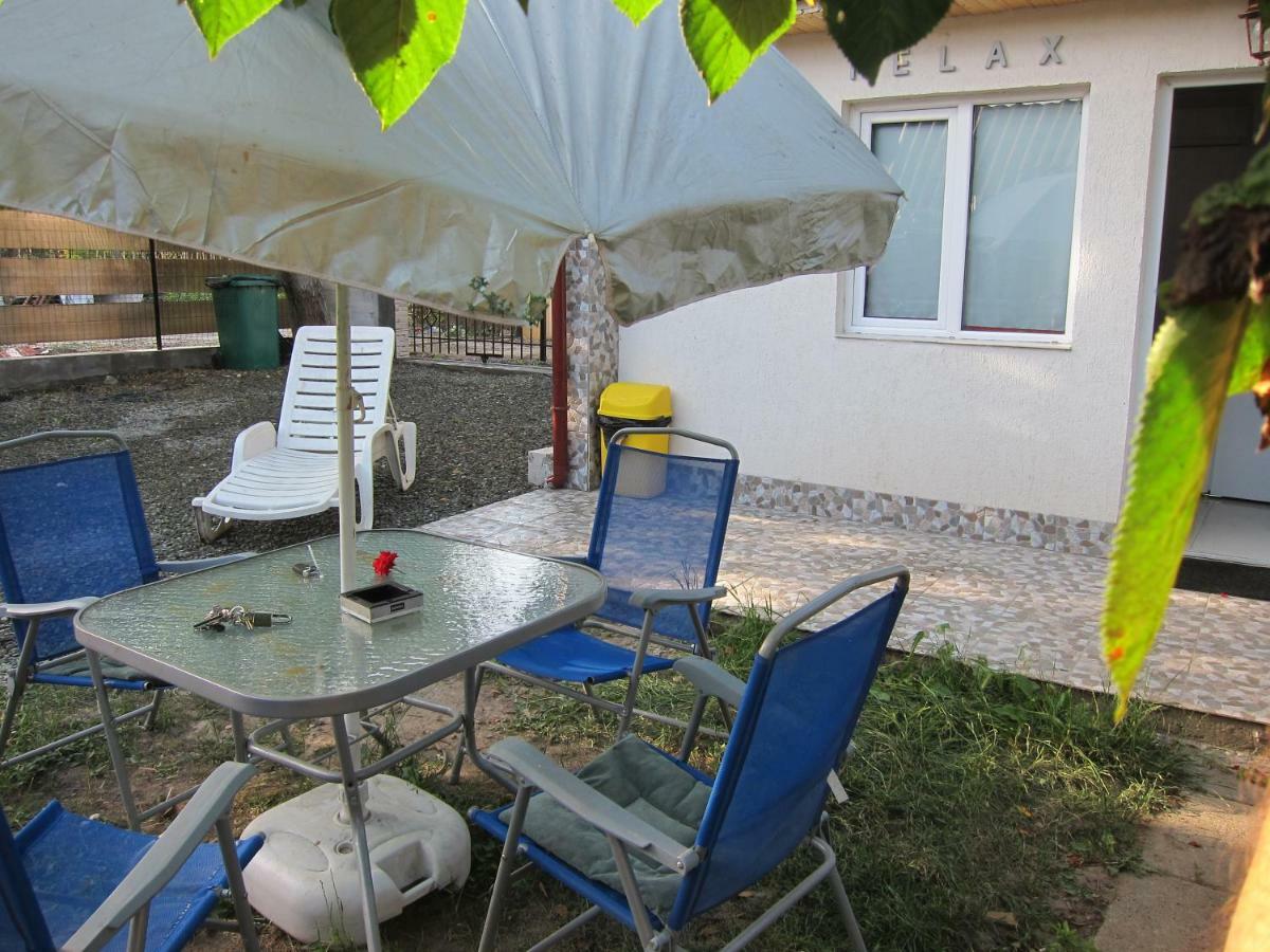 Casa Gherghisan Hotel Costinesti Bagian luar foto