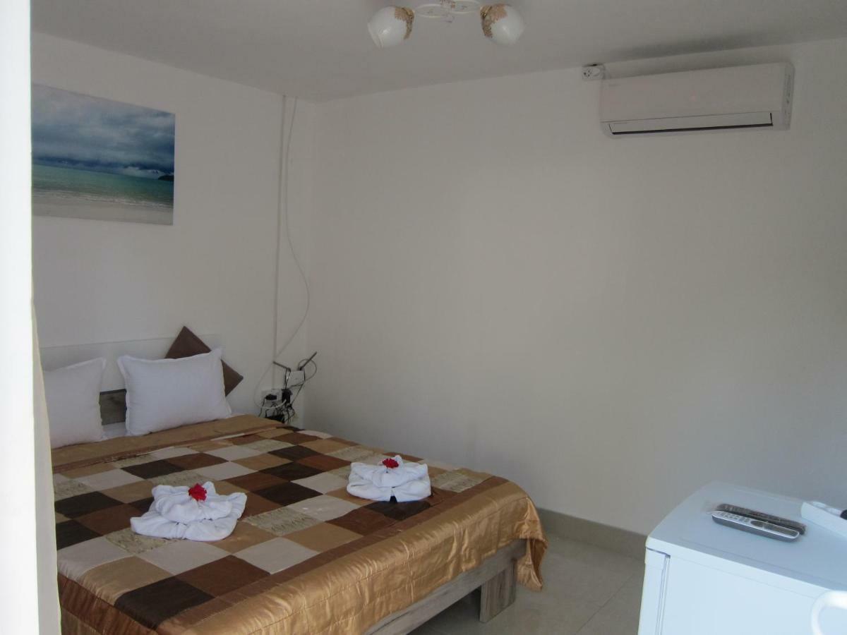 Casa Gherghisan Hotel Costinesti Bagian luar foto